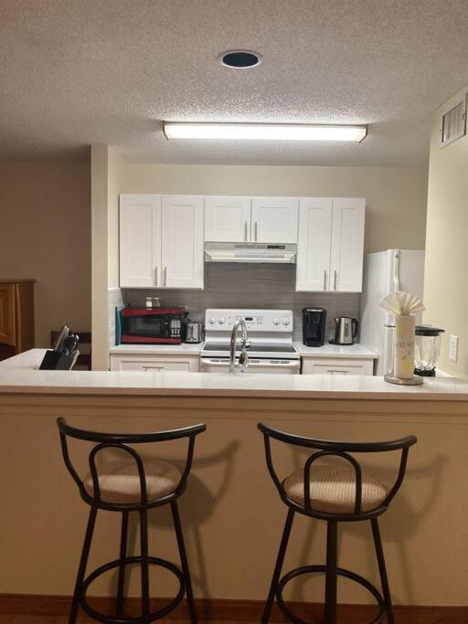 Lakeview Condo In Gated Community Тампа Екстериор снимка